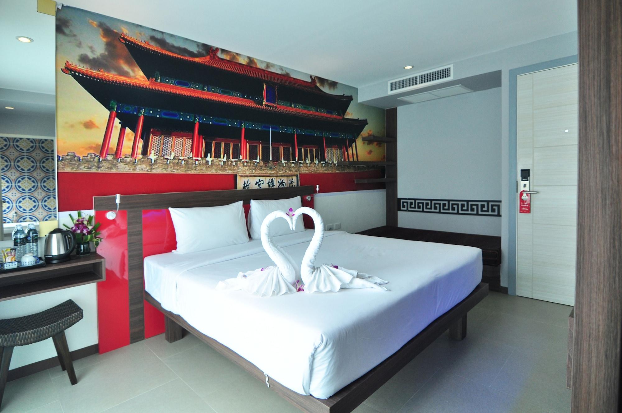 The Aim Patong Hotel Luaran gambar