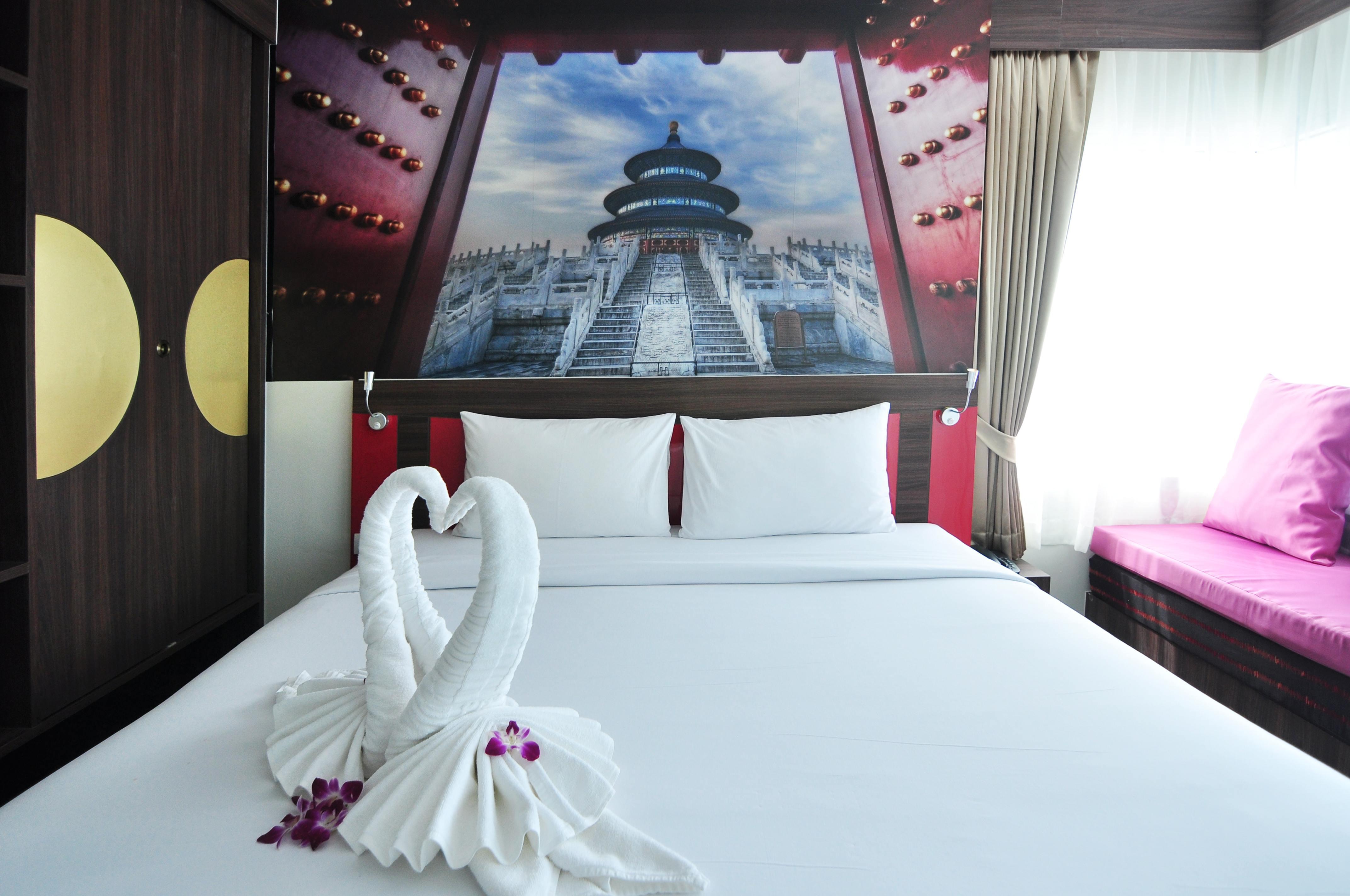 The Aim Patong Hotel Luaran gambar
