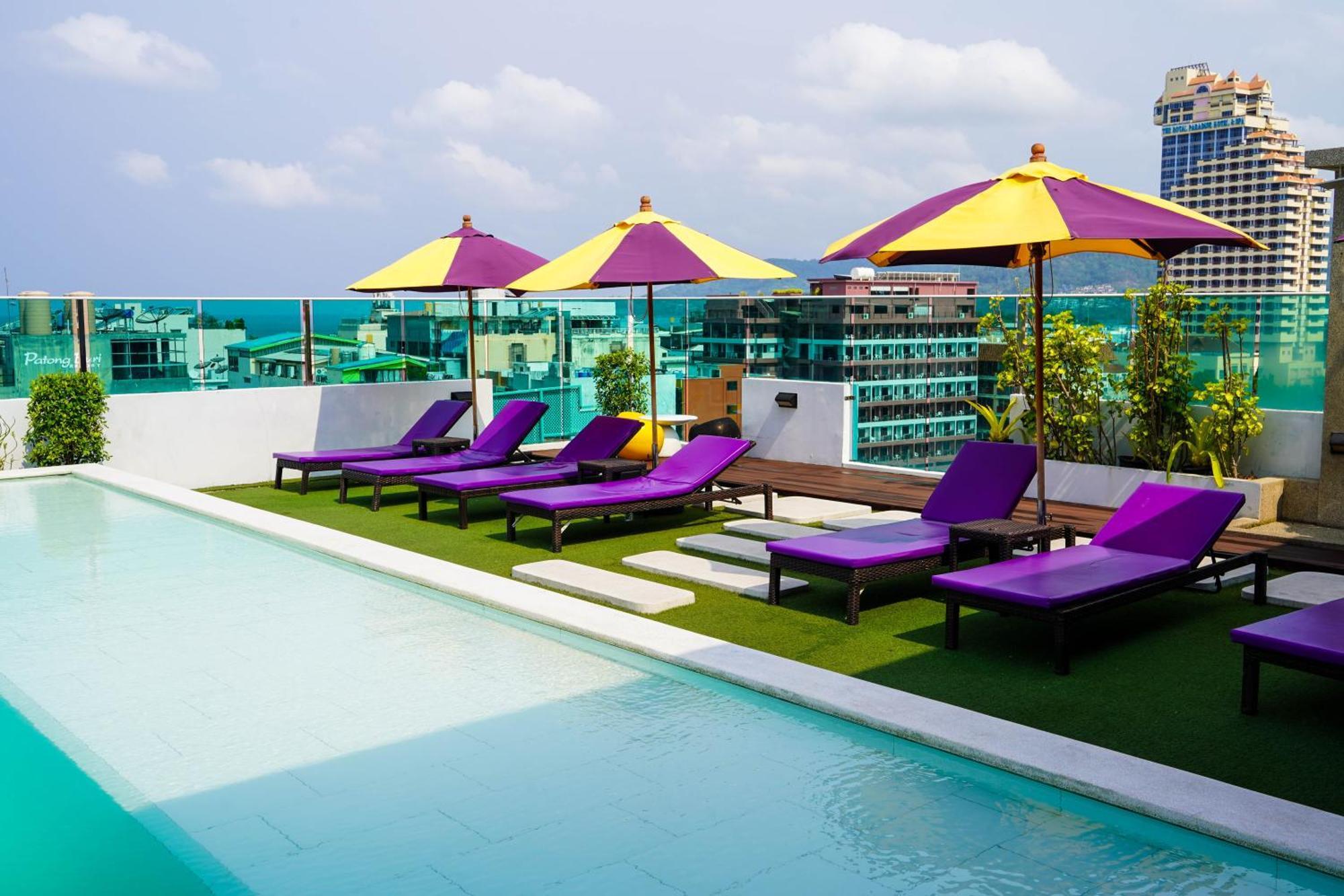 The Aim Patong Hotel Luaran gambar
